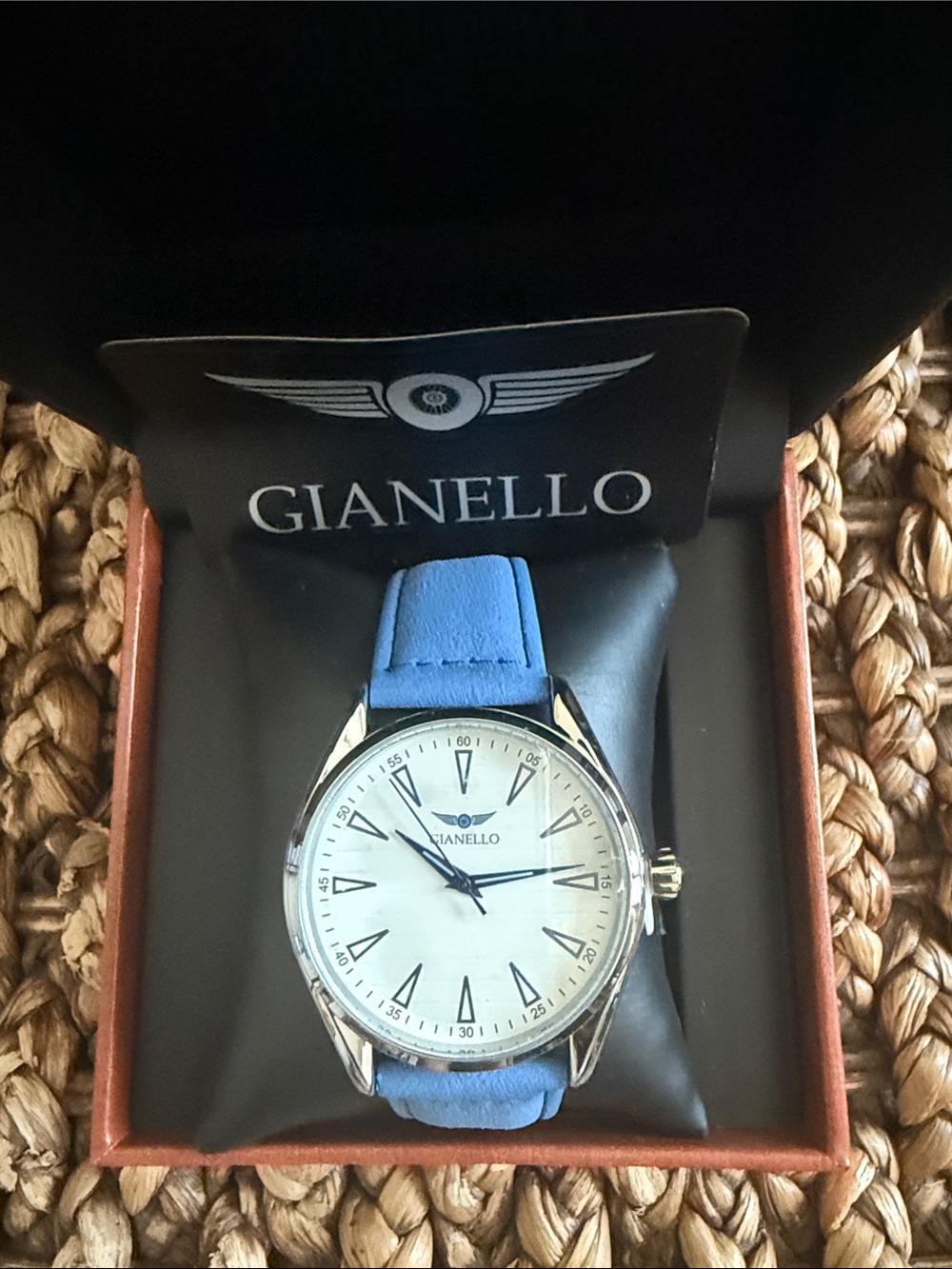 Unisex Blue Leather Strap Watch